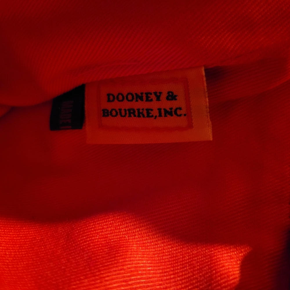 DOONEY&BOURKE CLUTCH - Picture 4 of 7